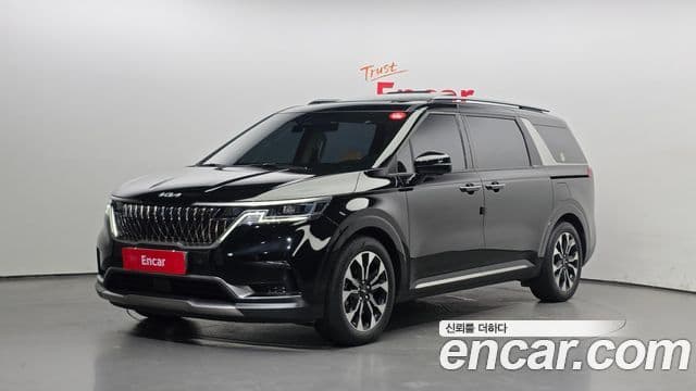 Kia Carnival 2023 — ფოტო 1/20