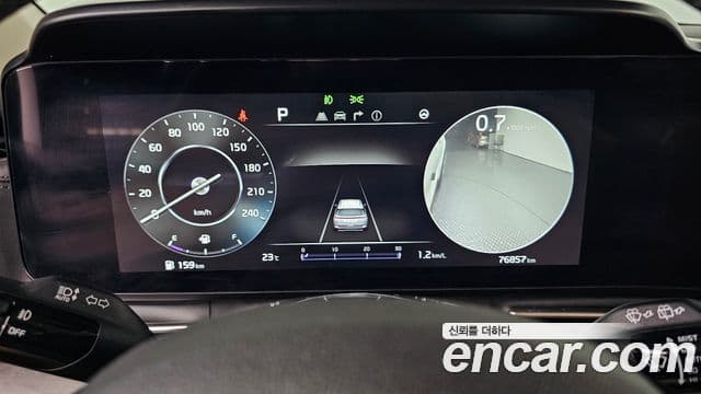 Kia Carnival 2023 — Фото 8/20