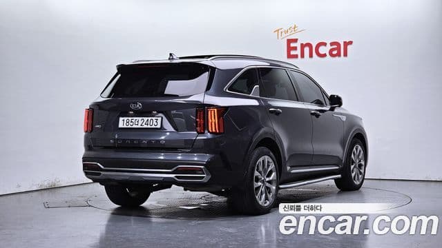 Kia Sorento 2021 — Фото 2/20