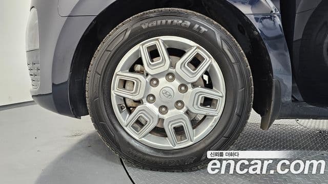 Hyundai Staria 2021 — ფოტო 5/20