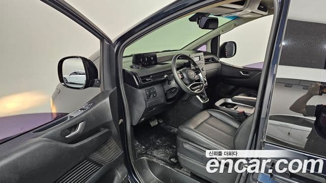 Hyundai Staria 2021 — ფოტო 10/20