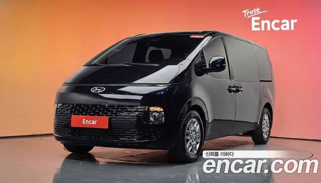 Hyundai Staria 2021 — ფოტო 1/20