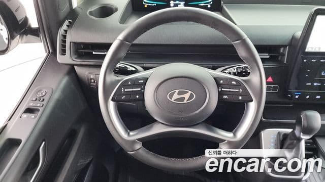 Hyundai Staria 2024 — ფოტო 12/20