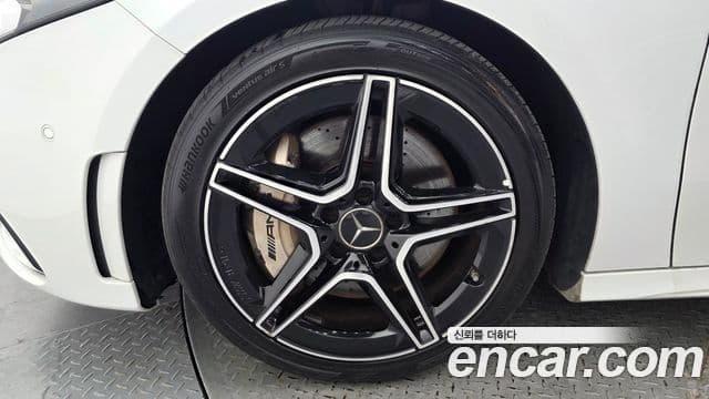 Mercedes-Benz A-Class 2020 — Şəkil 5/20