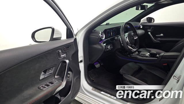Mercedes-Benz A-Class 2020 — Şəkil 10/20