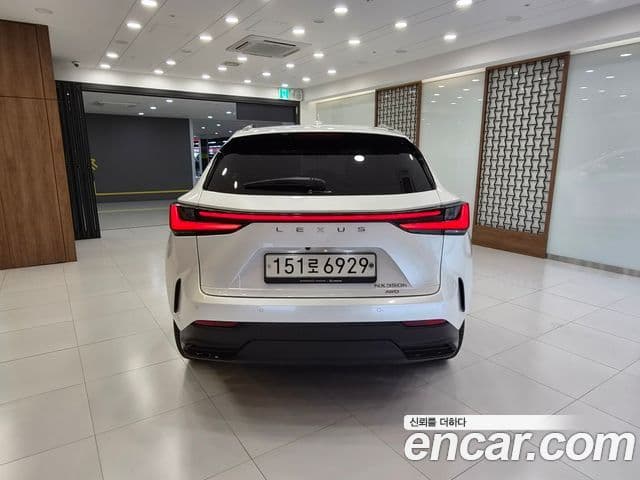 Lexus NX350h 2022 — Şəkil 3/15