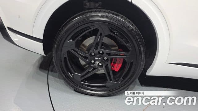 Genesis GV70 2024 — ფოტო 5/20