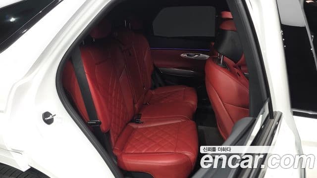 Genesis GV70 2024 — ფოტო 11/20