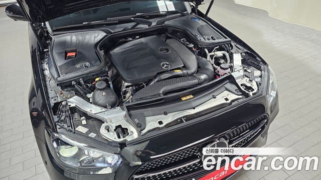 Mercedes-Benz E-Class 2022 — Şəkil 6/20