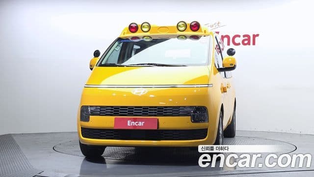 Hyundai Staria 2026 — ფოტო 3/20