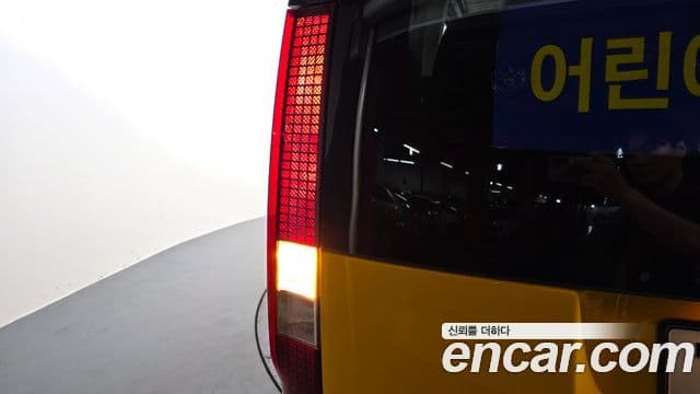 Hyundai Staria 2026 — Photo 12/33