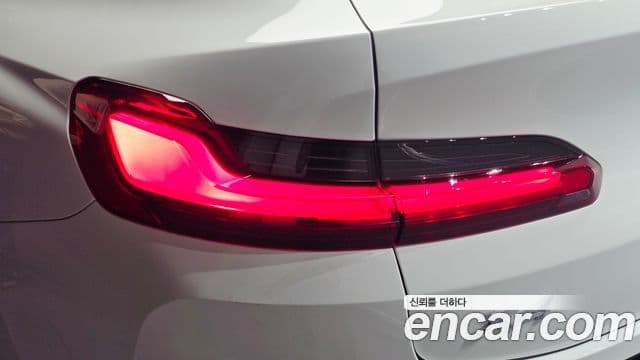 BMW X4 2025 — Şəkil 27/35