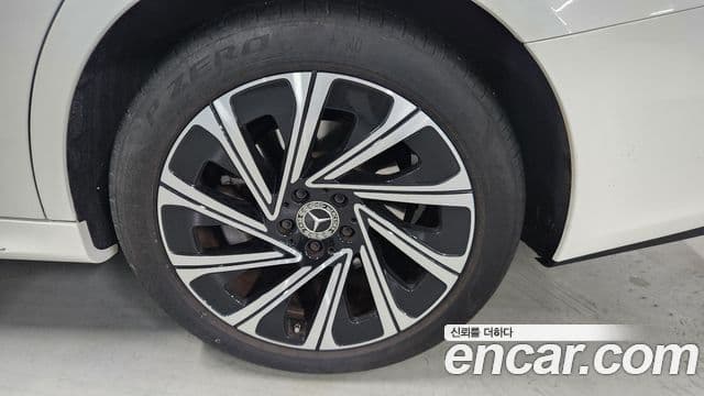 Mercedes-Benz E-Class 2024 — Şəkil 4/20