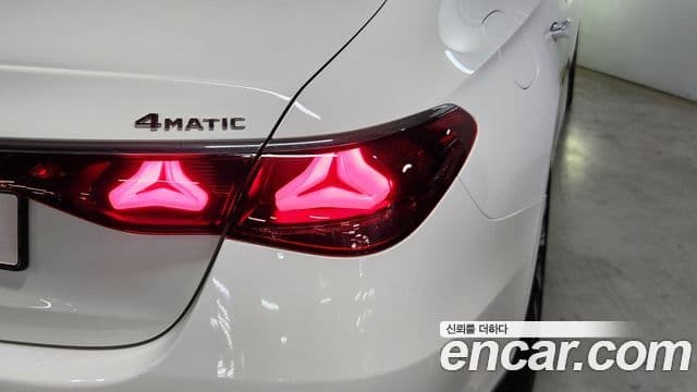 Mercedes-Benz E-Class 2024 — Şəkil 13/20