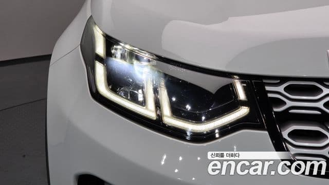 Land Rover Discovery Sport 2020 — Şəkil 11/33