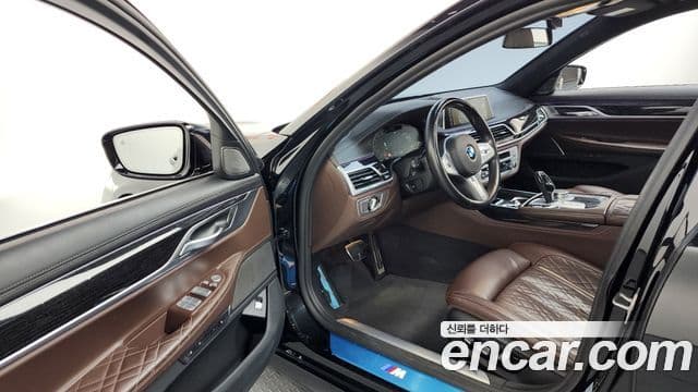 BMW 7 Series 2021 — Şəkil 10/20