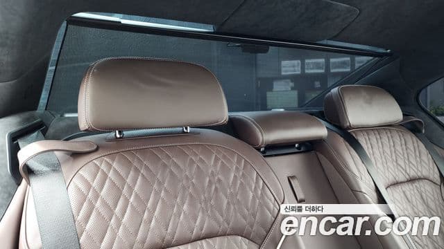 BMW 7 Series 2021 — Şəkil 16/20