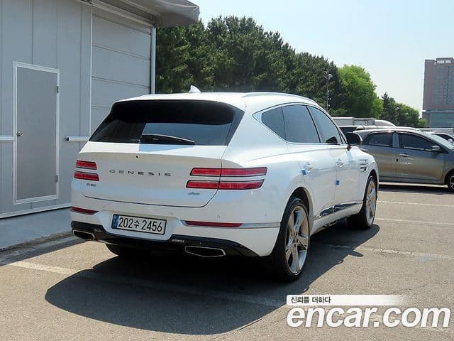Genesis GV80 2023 — Şəkil 9/20