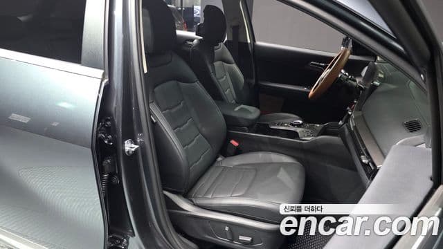 Kia Sportage 2025 — Photo 17/33