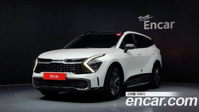 Kia Sportage 2022 — ფოტო 1/20