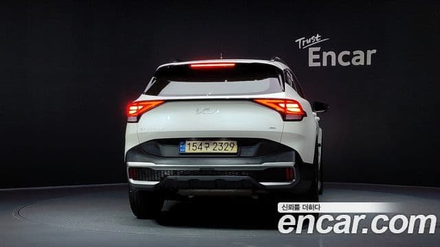 Kia Sportage 2022 — ფოტო 4/20