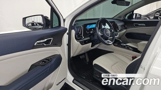Kia Sportage 2022 — ფოტო 9/20