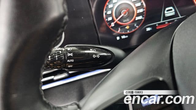 Hyundai The New Avante Hybrid 2020 — ფოტო 27/31