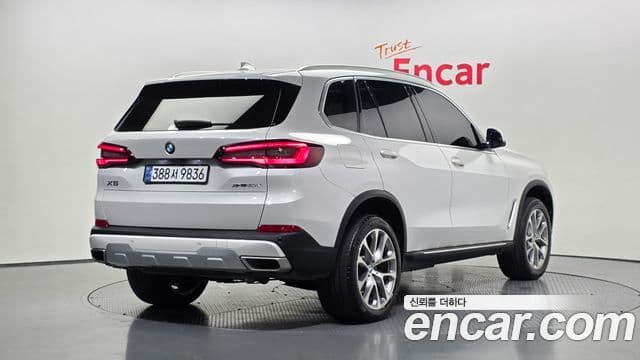 BMW X5 2020 — Фото 2/20
