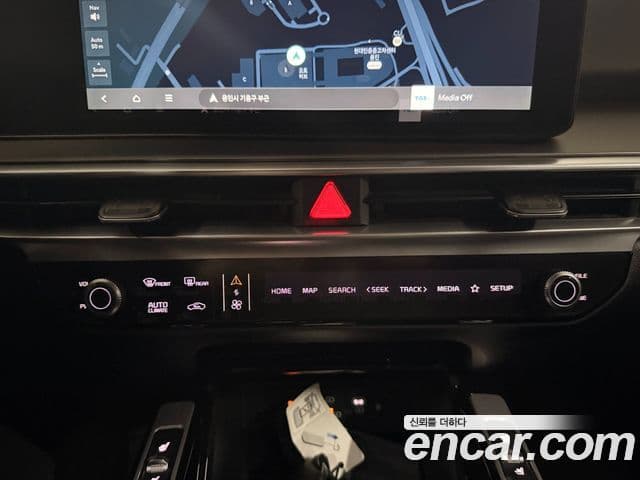 Kia Sorento 2023 — Şəkil 7/20