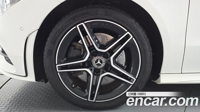 Mercedes-Benz CLA-Class 2020 — ფოტო 5/20