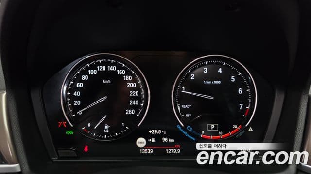 BMW X1 2021 — ფოტო 8/20