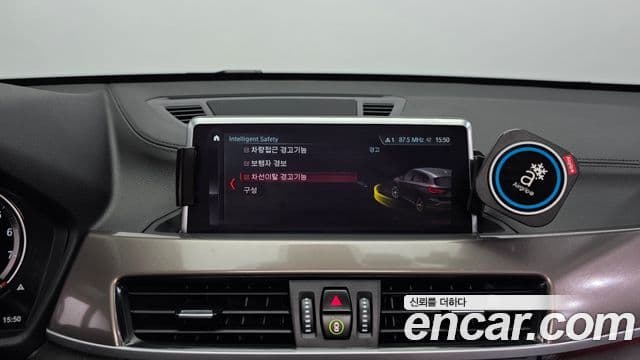 BMW X1 2021 — ფოტო 16/20