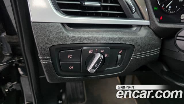 BMW X1 2021 — ფოტო 18/20