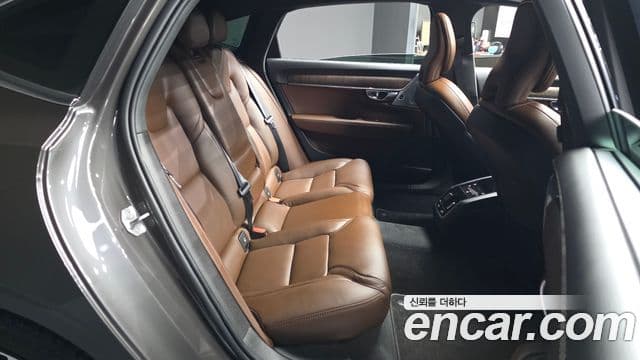 Volvo S90 2021 — Şəkil 12/20