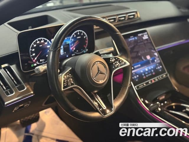 Mercedes-Benz S-Class 2022 — ფოტო 17/20