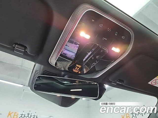 Mercedes-Benz S-Class 2022 — ფოტო 19/20