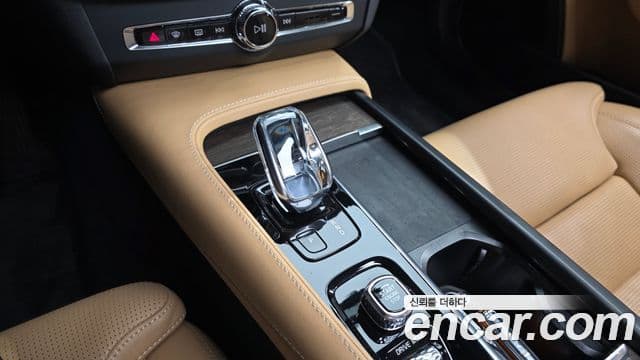 Volvo S90 2021 — Şəkil 9/20