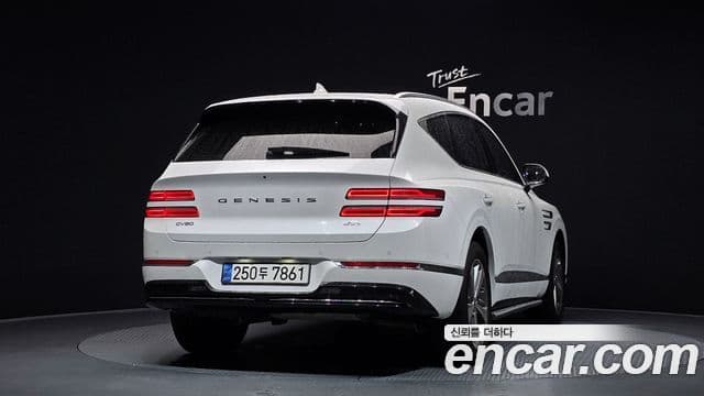 Genesis GV80 2021 — ფოტო 4/20