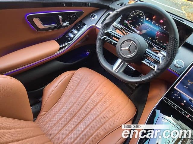 Mercedes-Benz S-Class 2022 — Photo 12/20