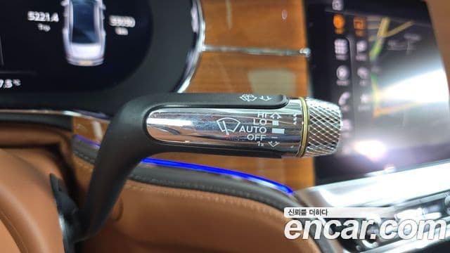Bentley Flying Spur 2022 — ფოტო 5/34
