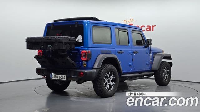 Jeep Wrangler 2021 — Photo 9/20