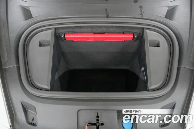 Porsche Taycan 2022 — Photo 10/20