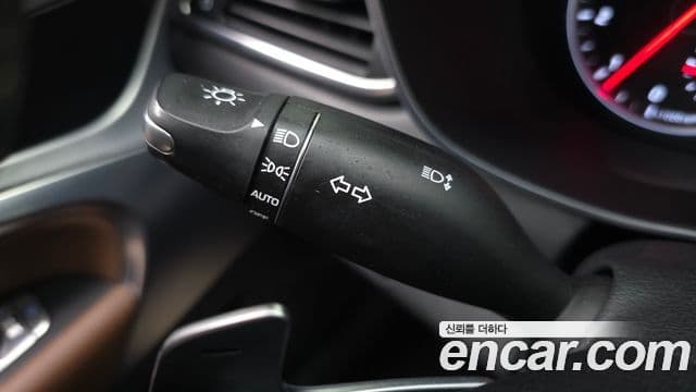 Genesis G70 2018 — Şəkil 27/31