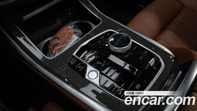 BMW X7 2025 — ფოტო 9/20