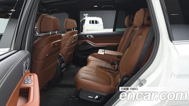 BMW X7 2025 — ფოტო 11/20