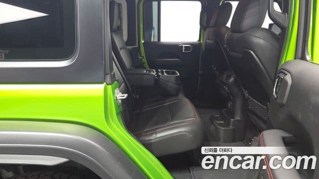 Jeep Wrangler 2025 — ფოტო 11/20
