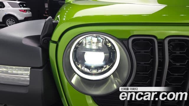 Jeep Wrangler 2025 — Photo 29/31