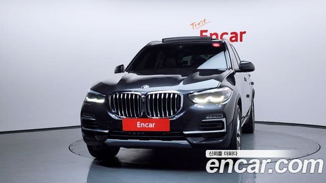 BMW X5 2019 — Фото 2/20