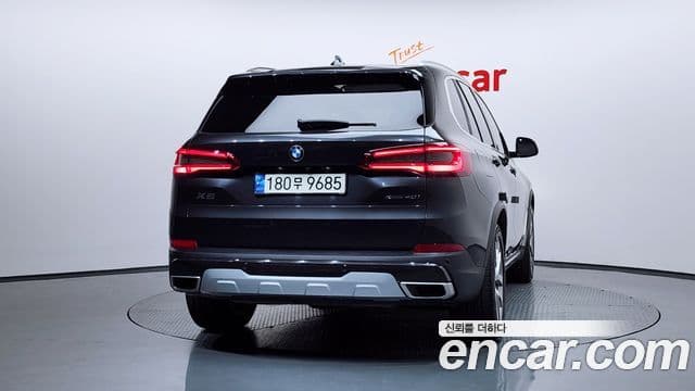 BMW X5 2019 — Фото 3/20