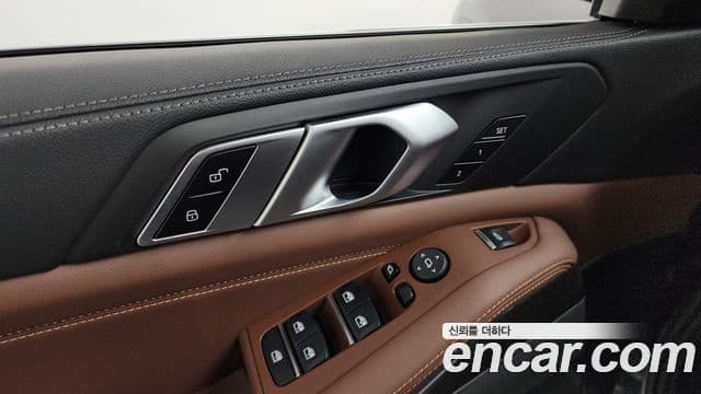 BMW X5 2019 — Şəkil 28/29